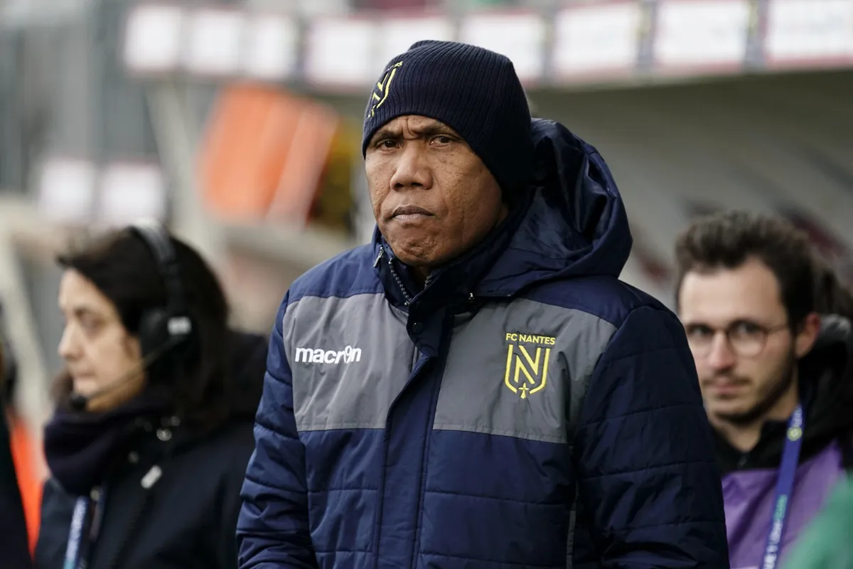 antoine kombouar&eacute; &mdash; FR news