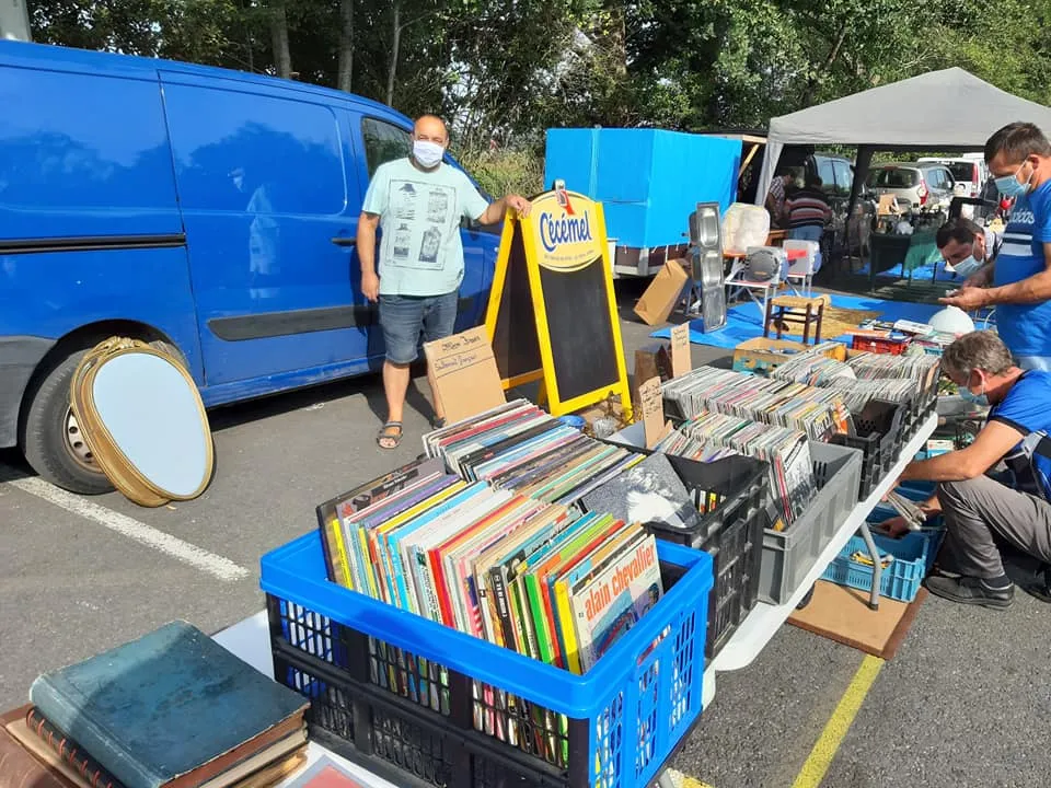 brocante 1er mai &mdash; FR news