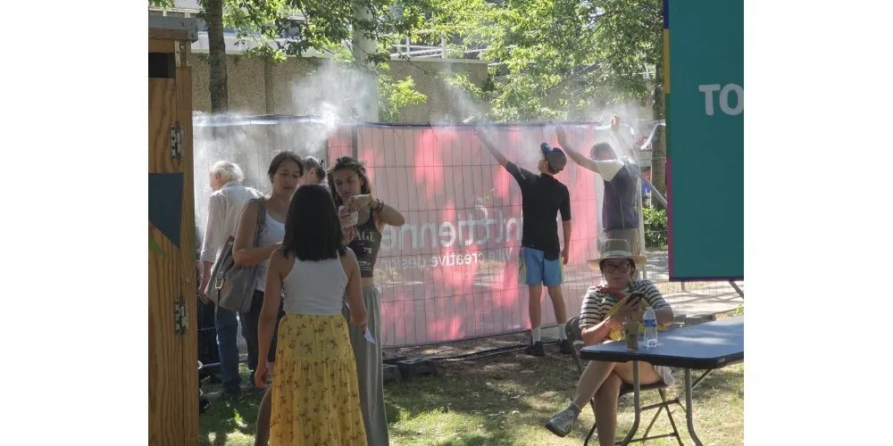 Les brumisateurs ont tourn&eacute; &agrave; plein r&eacute;gime d&egrave;s samedi matin. Photo Soltane Ouazzani