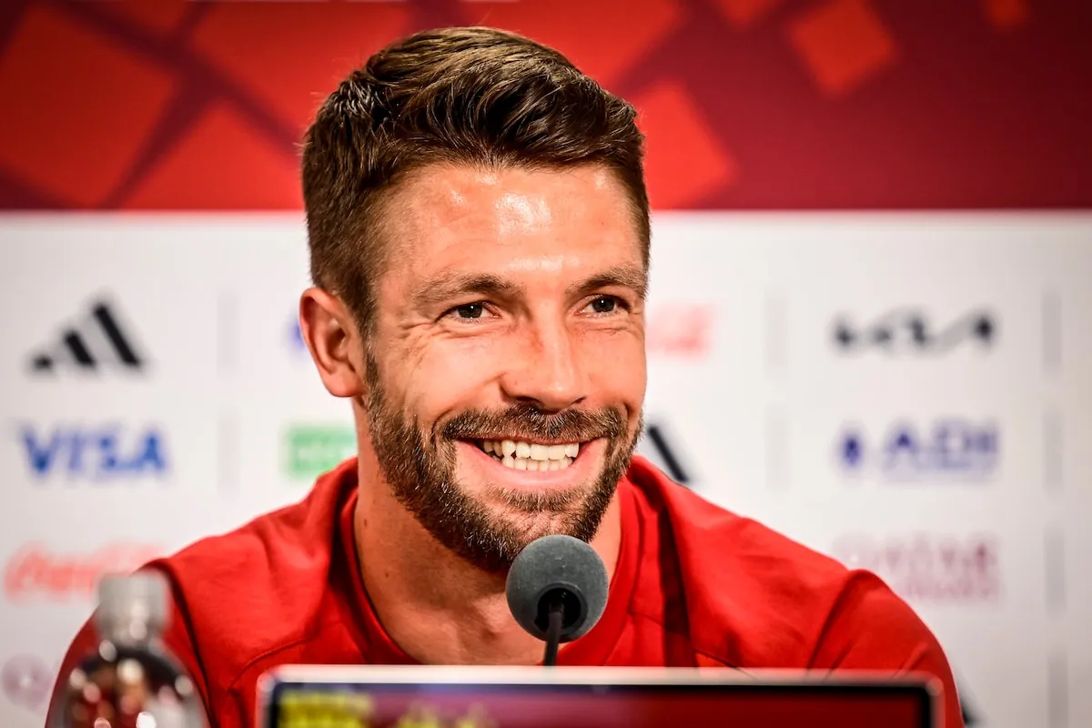 VANCOUVER, CANADA - JUNE 25 : Garcia Rudi head coach of Belgium and Mechele Brandon defender of Belgium pictured during a press conference at the BC Place stadium prior to the New Zealand vs Belgium match during the 2026 FIFA World Cup on June 25, 2026 in Vancouver, Canada, 25/06/2026 ( Photo by Jan De Meuleneir / Photonews