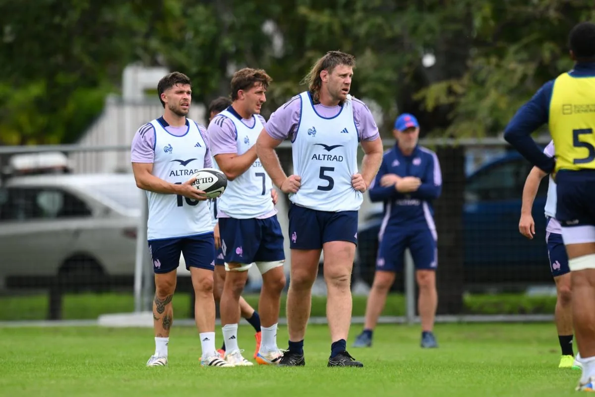 Le XV de France avec huit Bordelais pour d&eacute;fier les All Blacks, premi&egrave;re pour Staniforth, Spring &agrave; l'arri&egrave;re - L'&Eacute;quipe