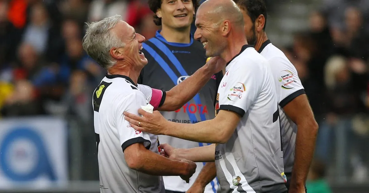 L'arriv&eacute;e de Zin&eacute;dine Zidane &agrave; la t&ecirc;te de l'&eacute;quipe de France devrait &ecirc;tre officialis&eacute;e mardi