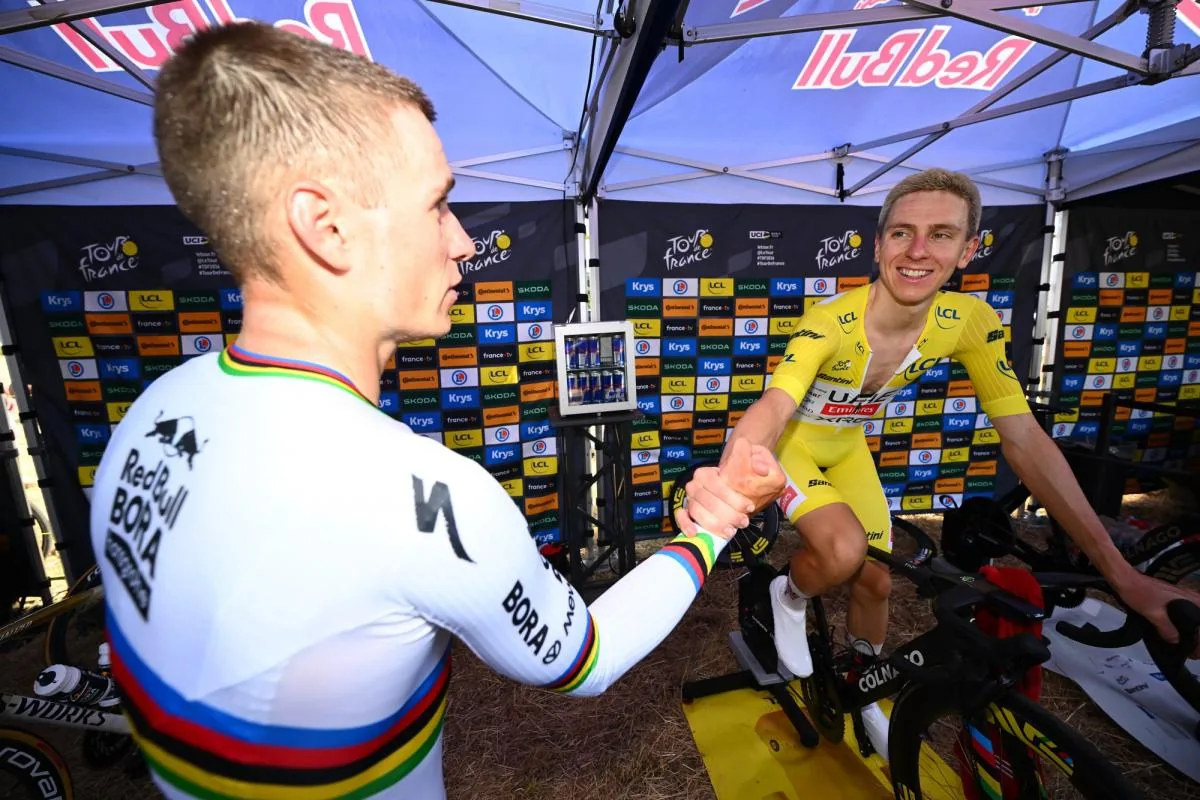 Tadej Pogacar sur la victoire de Remco Evenepoel lors l'&eacute;tape du 16 du Tour de France : &laquo; C'est une l&eacute;gende du contre-la-montre &raquo; - L'&Eacute;quipe