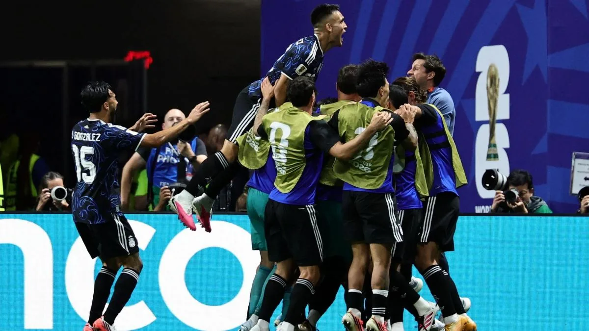 EN DIRECT, Angleterre-Argentine : l&rsquo;Albiceleste rejoint l&rsquo;Espagne en finale gr&acirc;ce &agrave; deux buts dans les derni&egrave;res minutes - Le Monde.fr