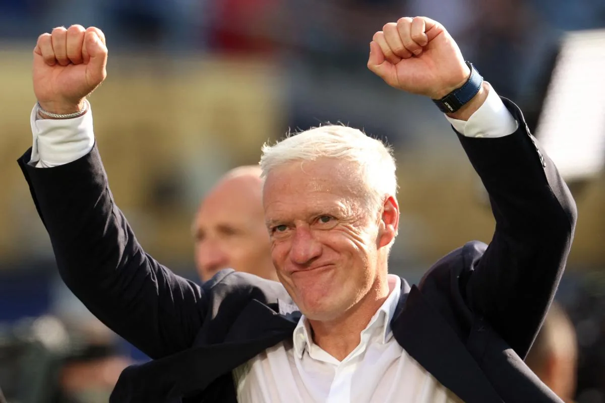EN DIRECT Coupe du monde 2026 : Macron salue &laquo; le panache &raquo; des Bleus... De&hellip;