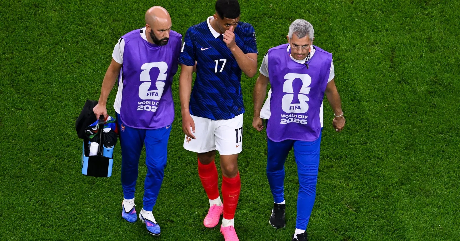 Pas d'op&eacute;ration pour William Saliba, touch&eacute; au dos