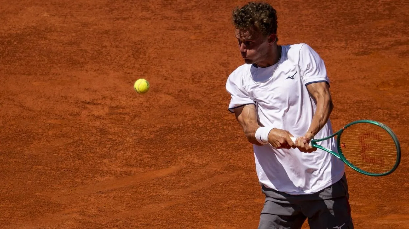 Tennis : Luca Van Assche remporte &agrave; Estoril son premier tournoi ATP
