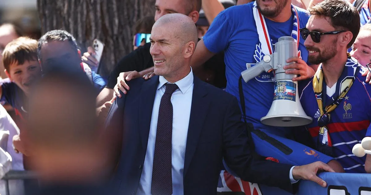 La F&eacute;d&eacute;ration fran&ccedil;aise de football d&eacute;voile un nouveau logo commun &agrave; toutes les &eacute;quipes