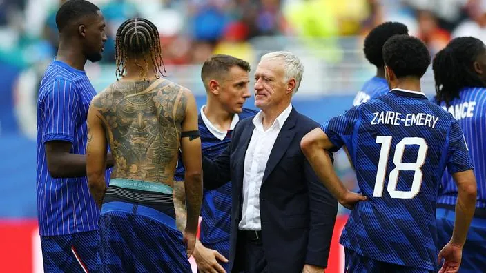 Didier Deschamps et ses joueurs