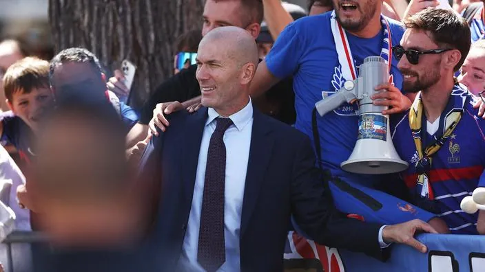 Si tous les d&eacute;tails n&rsquo;ont pas filtr&eacute; quant &agrave; la r&eacute;mun&eacute;ration du successeur de Didier Deschamps, celle-ci sera sup&eacute;rieure &agrave; celle de l&rsquo;ancien s&eacute;lectionneur.