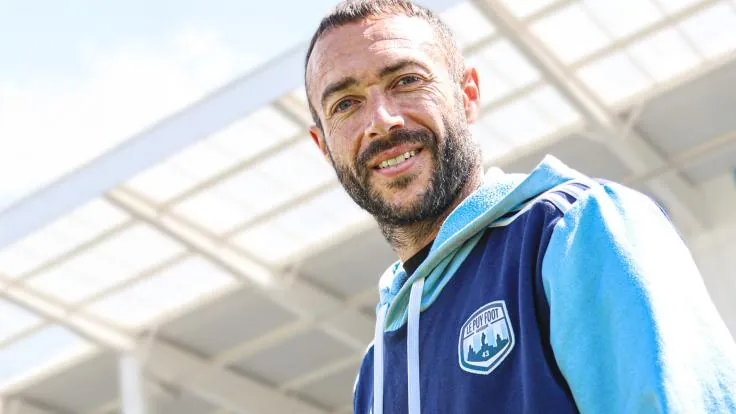La saison derni&egrave;re, Romain Philippoteaux &eacute;tait coach adjoint de l&rsquo;&eacute;quipe premi&egrave;re du Puy-en-Velay (L3) et dirigeait la r&eacute;serve en R1.